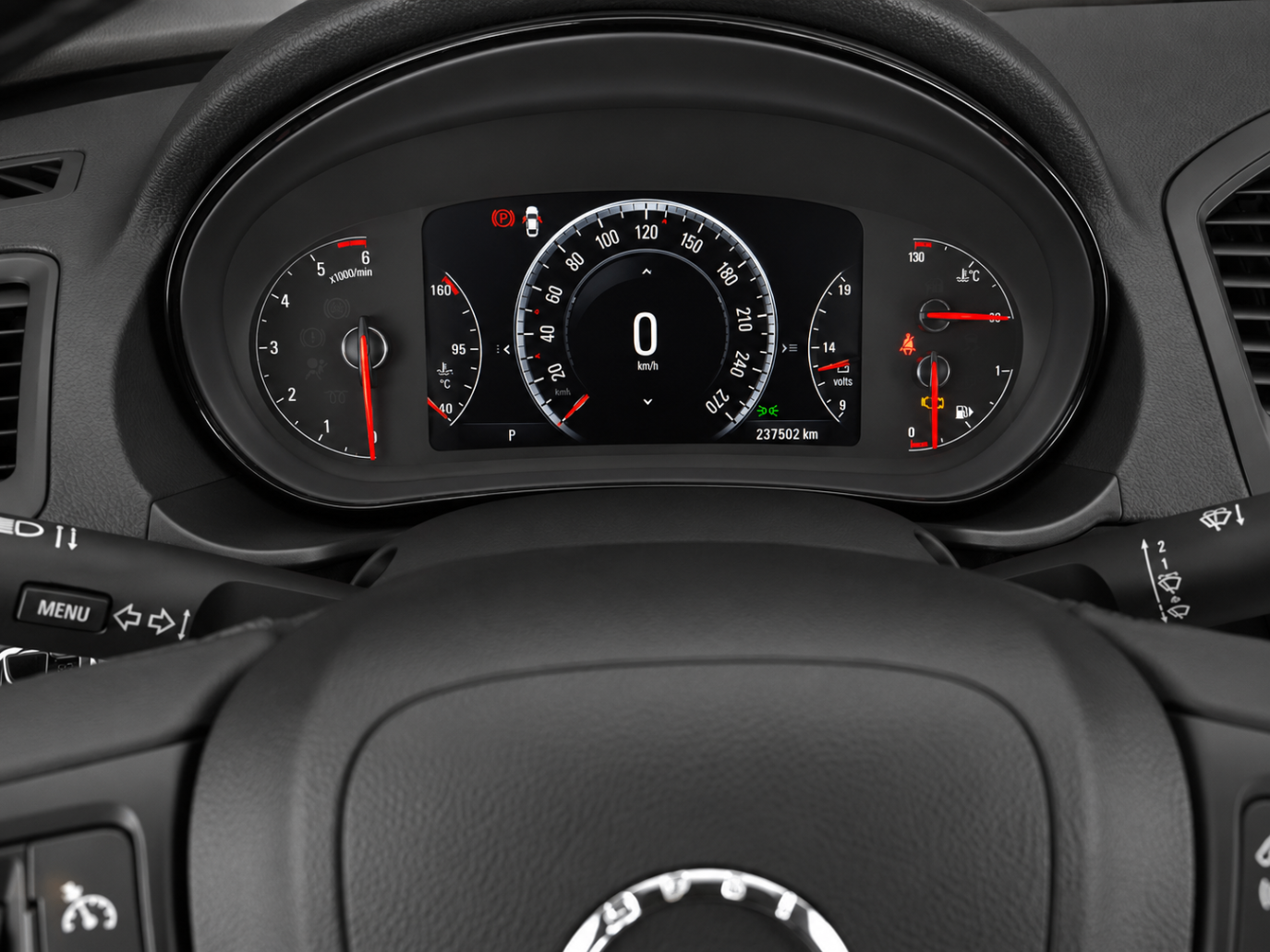 Digitaler Tacho mit 237.502 km Kilometerstand